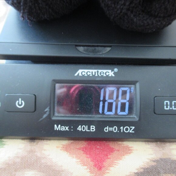 Lot of 5 Skeins VTG Reynolds Kitten Yarn, Acrylic Paloma II Black from Belgium - Picture 10 of 12